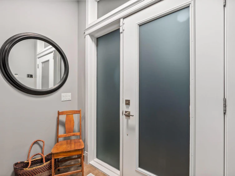 2915 17 Street SW, Calgary, AB, T2T 4N6 - 6