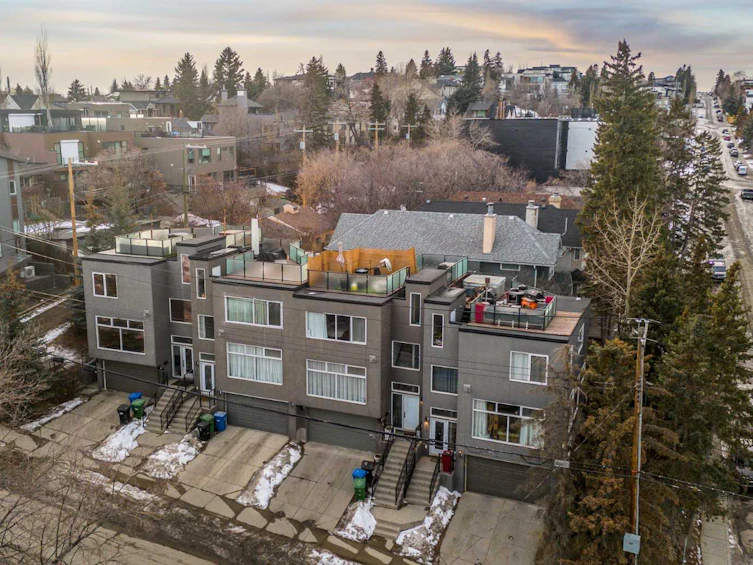 2915 17 Street SW, Calgary, AB, T2T 4N6 - 45