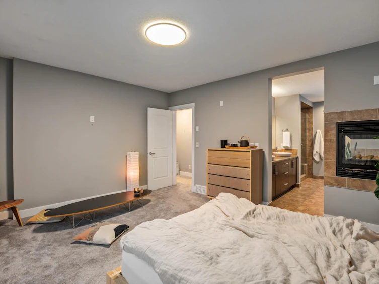 2915 17 Street SW, Calgary, AB, T2T 4N6 - 22