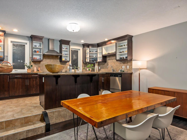 2915 17 Street SW, Calgary, AB, T2T 4N6 - 15