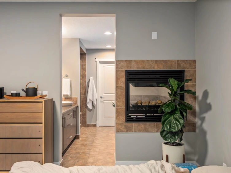 2915 17 Street SW, Calgary, AB, T2T 4N6 - 23