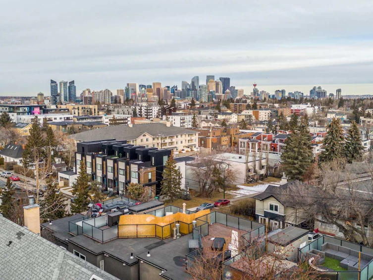 2915 17 Street SW, Calgary, AB, T2T 4N6 - 44