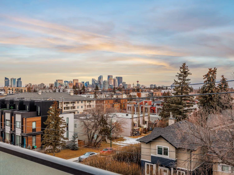 2915 17 Street SW, Calgary, AB, T2T 4N6 - 31