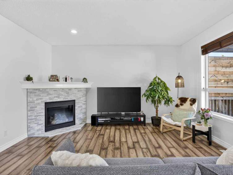340 Prestwick Terrace SE, Calgary, AB, T2Z 0H4 - 5
