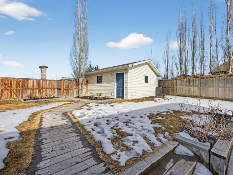 340 Prestwick Terrace SE, Calgary, AB, T2Z 0H4 - 44