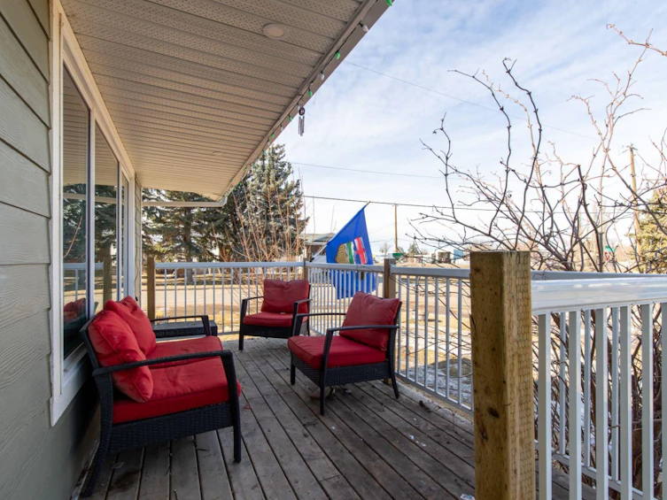 529 Watson Avenue, Picture Butte, AB, T0K 1V0 - 2