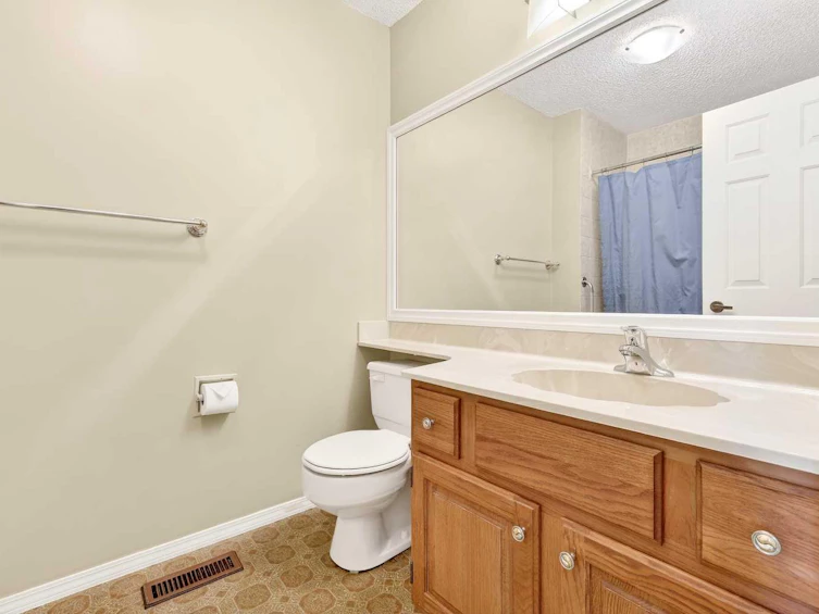 172 Glamis Terrace SW, Calgary, AB, T3E 6V3 - 30