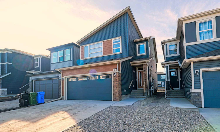 25 Belmont Green SW