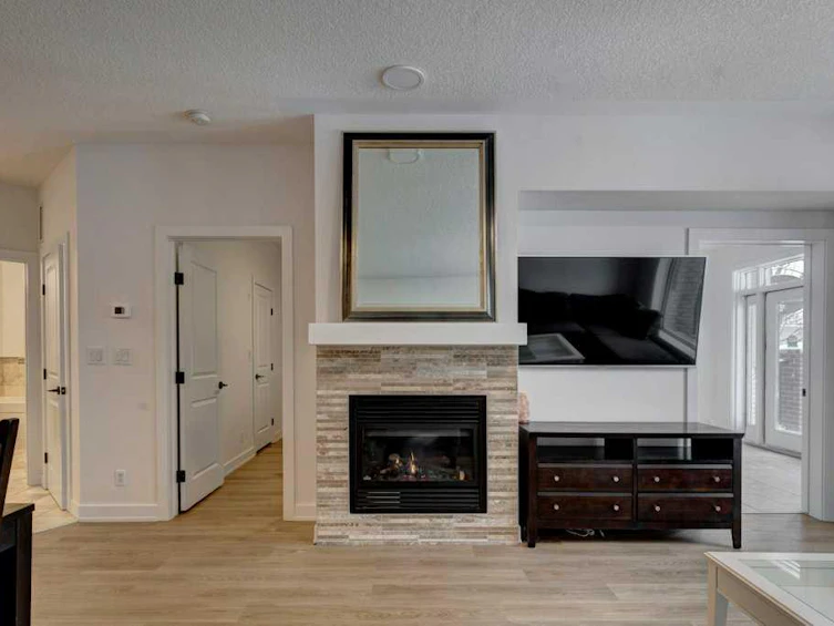 31-35 Inglewood Park SE, Calgary, AB, T2G 1B5 - 14