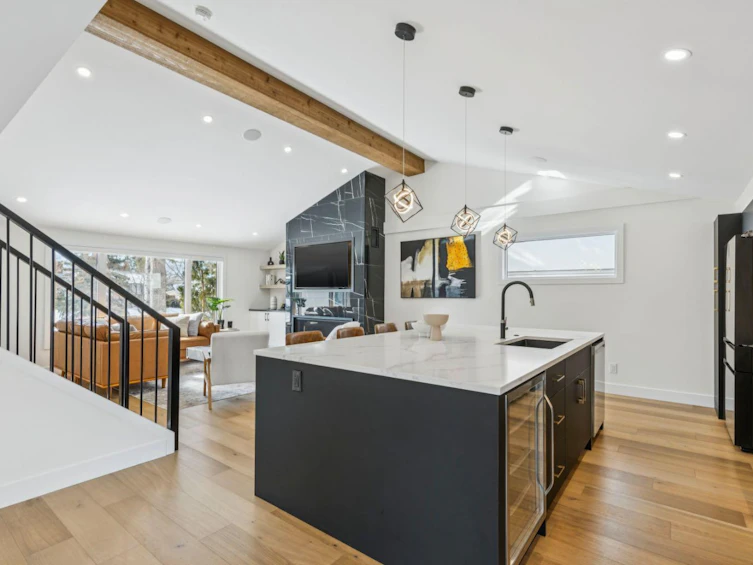 308 Silvergrove Drive NW, Calgary, AB, T3B 4M5 - 16