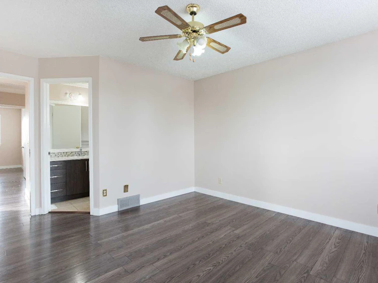 17 Martindale Drive NE, Calgary, AB, T3J 2V7 - 21