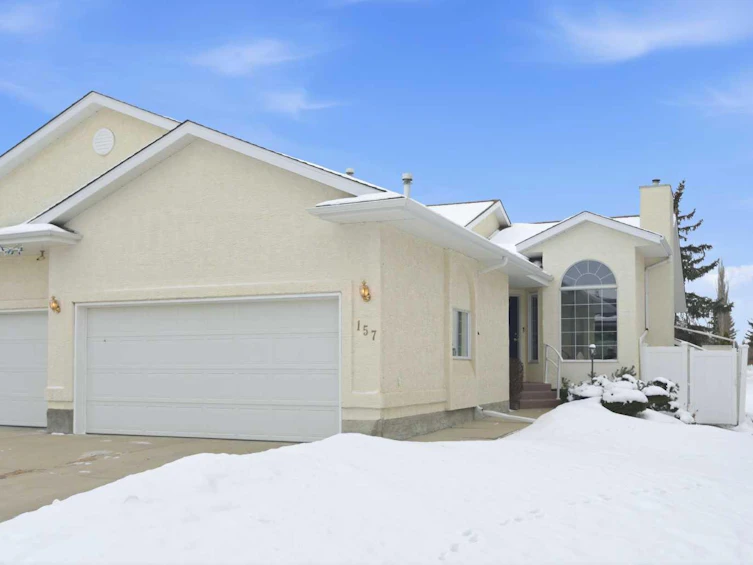 157 Allan Street, Red Deer, AB, T4R 2N5