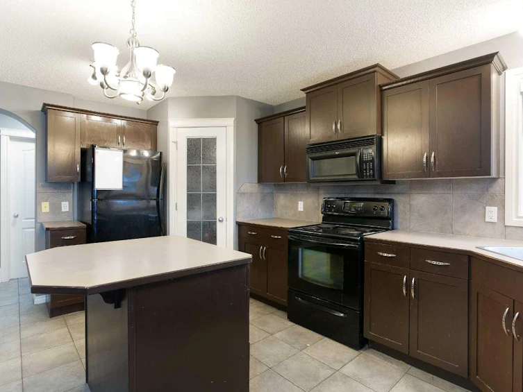 2832 Coopers Manor SW, Airdrie, AB, T4B 3J7 - 12