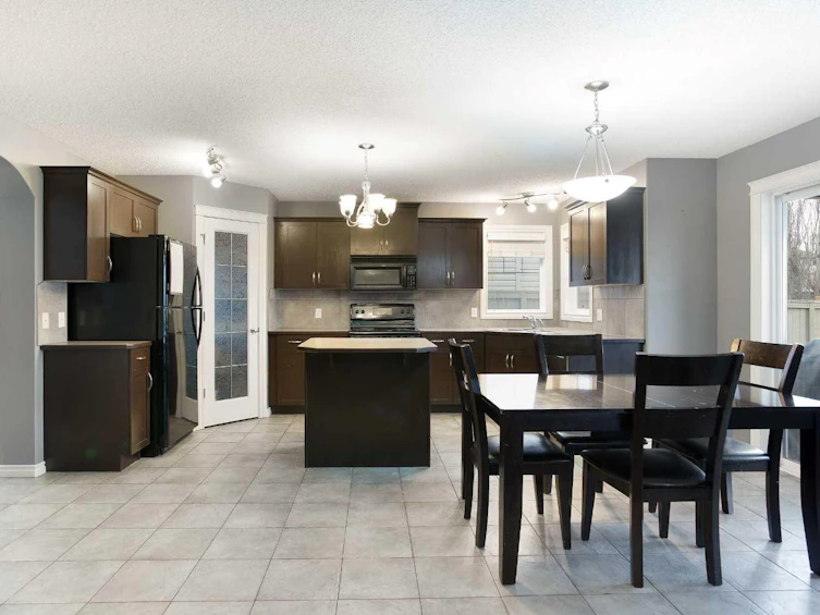 2832 Coopers Manor SW, Airdrie, AB, T4B 3J7 - 9