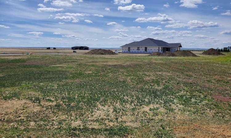 42 Pebble Creek Cove