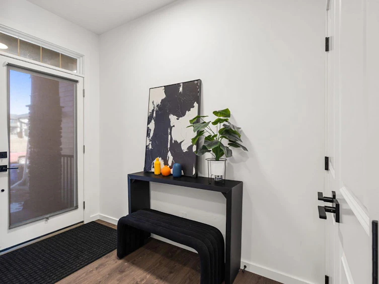 75 Royston Heath NW, Calgary, AB, T3L 0K3 - 2