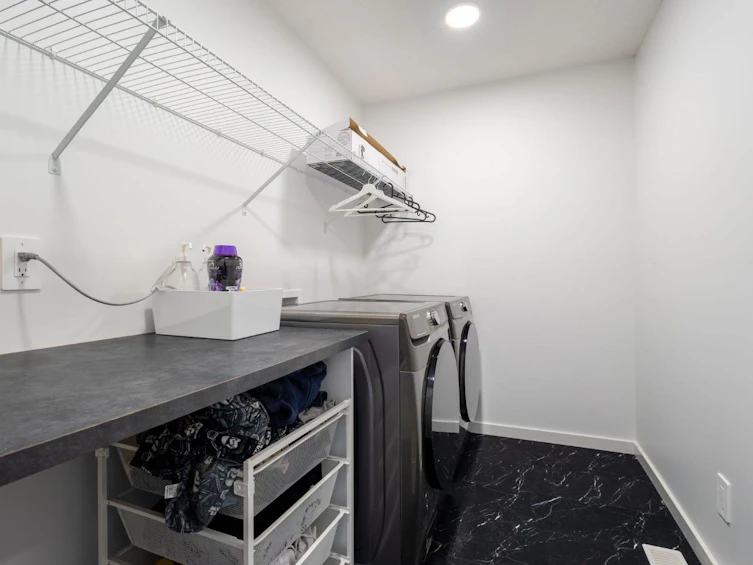 75 Royston Heath NW, Calgary, AB, T3L 0K3 - 29