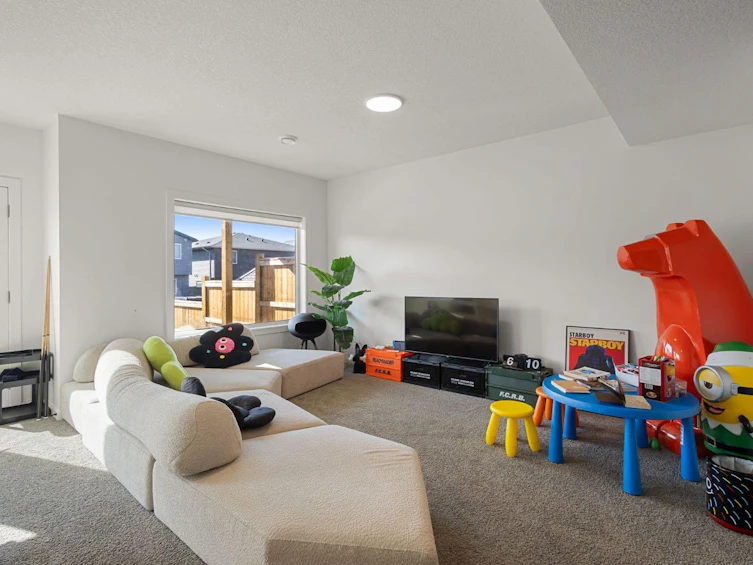 75 Royston Heath NW, Calgary, AB, T3L 0K3 - 35