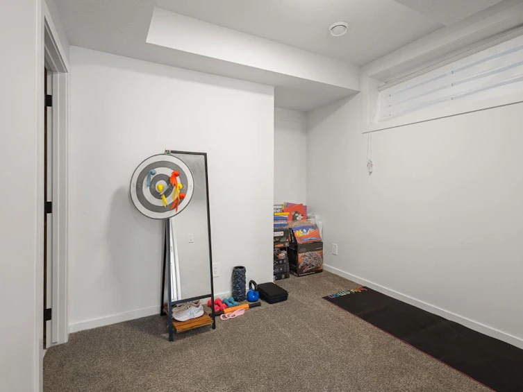 75 Royston Heath NW, Calgary, AB, T3L 0K3 - 37