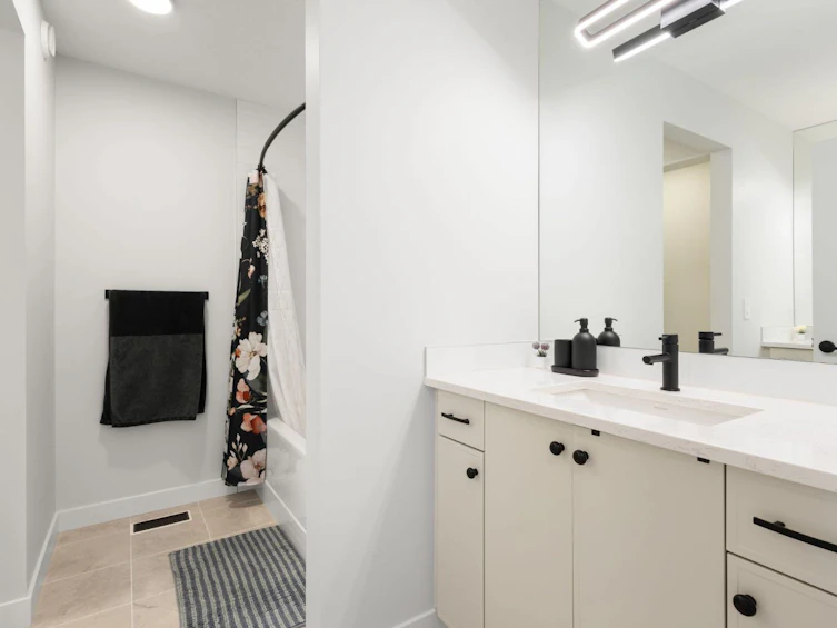 67 Royston Heath NW, Calgary, AB, T3L 0K3 - 21