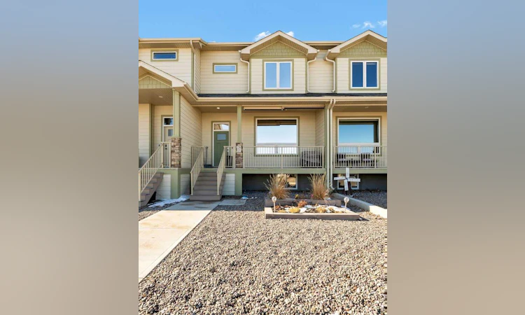 222 Ranchlands Boulevard NE