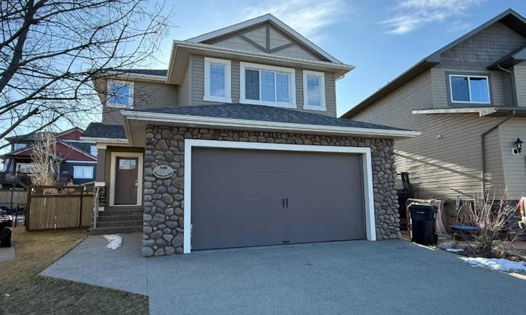 105 Wolf Willow Cove