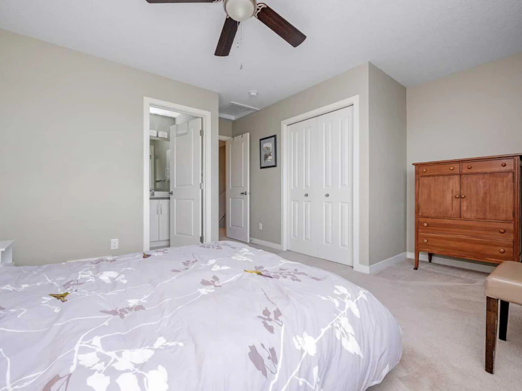 100 Copperstone Villas SE, Calgary, AB, T2Z 5E3 - 16