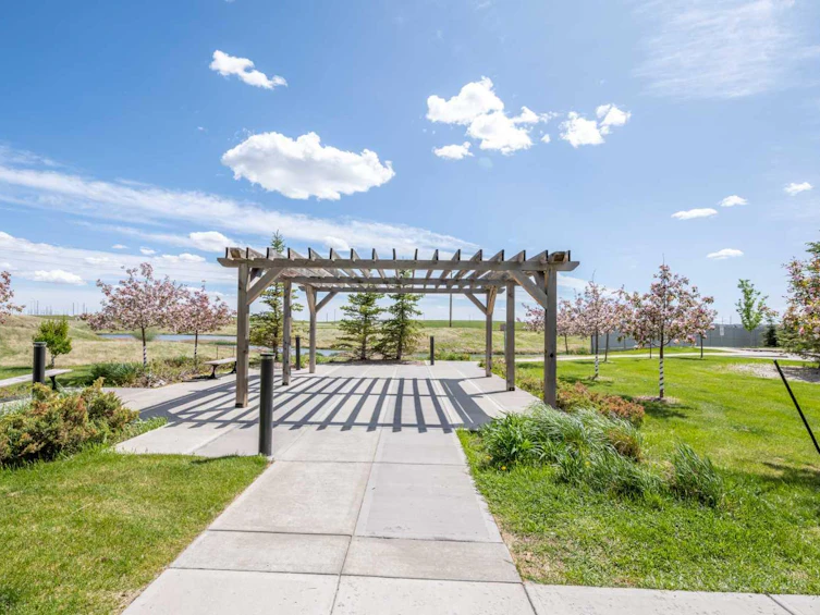 100 Copperstone Villas SE, Calgary, AB, T2Z 5E3 - 28