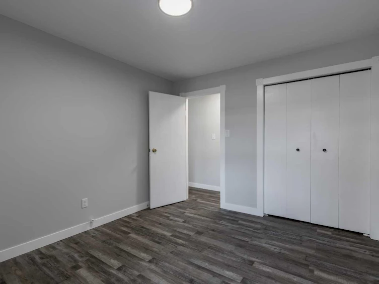 957 12 Street S, Lethbridge, AB, T1J 2S8 - 14