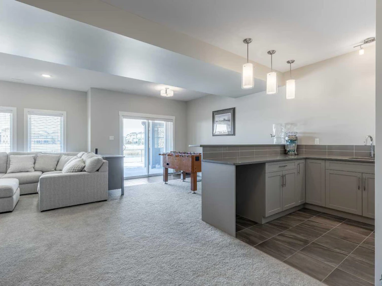 1492 Coalbanks Boulevard W, Lethbridge, AB, T1J 5L5 - 32