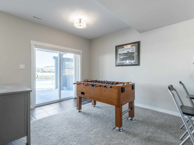 1492 Coalbanks Boulevard W, Lethbridge, AB, T1J 5L5 - 34