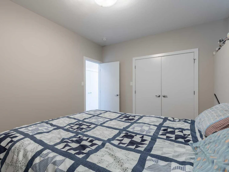 1492 Coalbanks Boulevard W, Lethbridge, AB, T1J 5L5 - 39