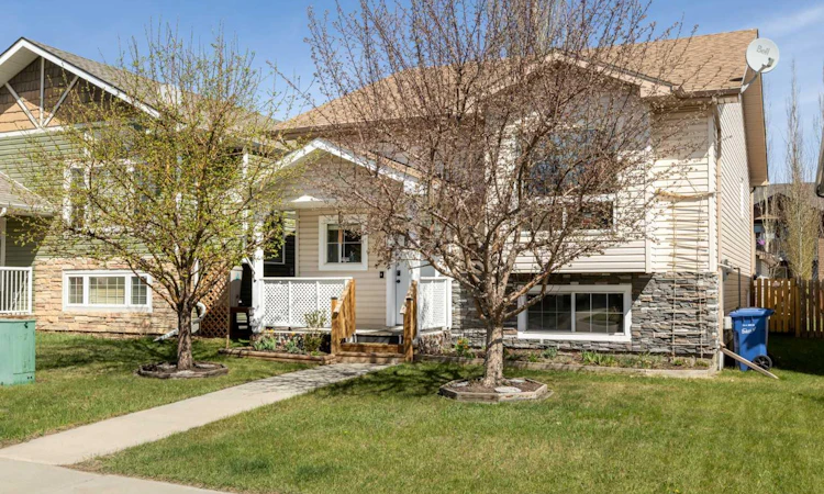 10 Hawthorne Way
