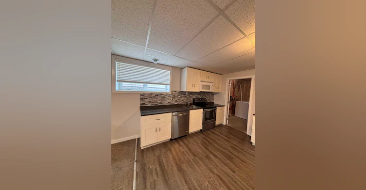 2-359 Caledonia Boulevard W, Lethbridge, AB, T1J 5J5 - 5