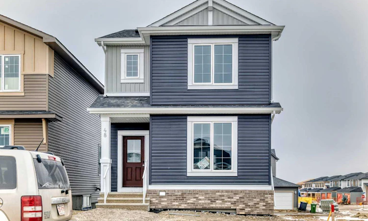 48 Monarch Bend