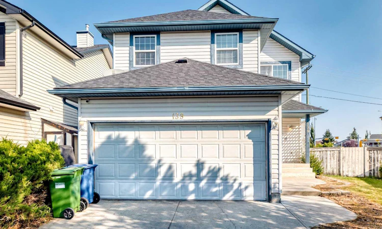 139 Bridlewood Circle SW
