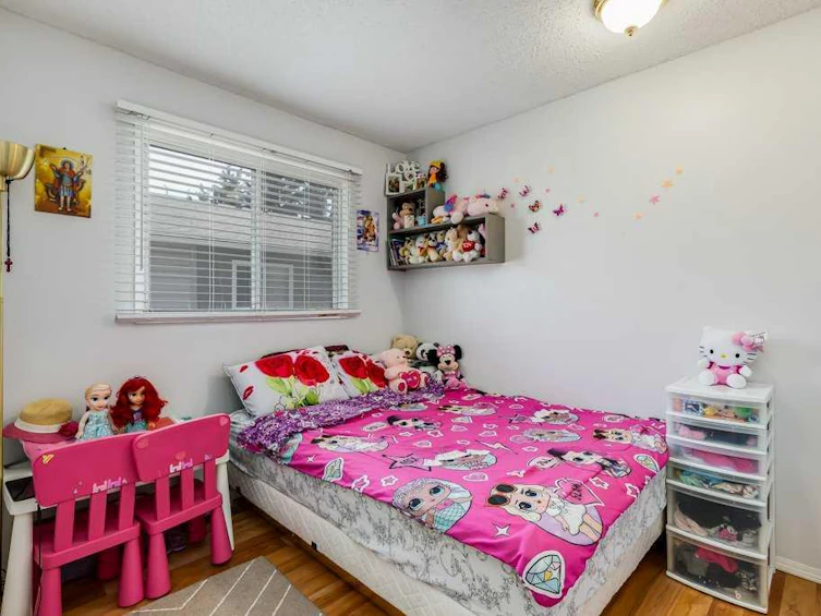 A-109 Stanley Avenue, Okotoks, AB, T1S 1H8 - 10