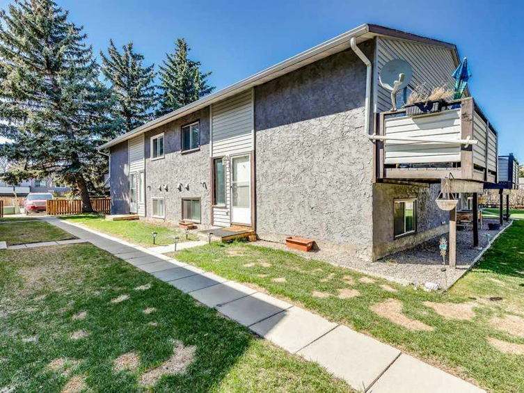 A-109 Stanley Avenue, Okotoks, AB, T1S 1H8 - 2