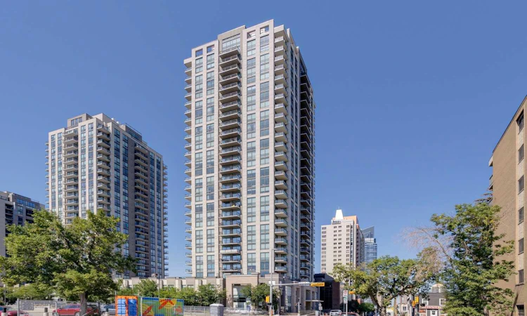 1301-1111 10 Street SW