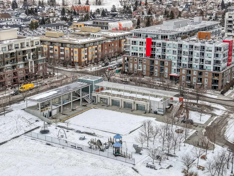 627-88 9 Street NE, Calgary, AB, T2E 4E1 - 45