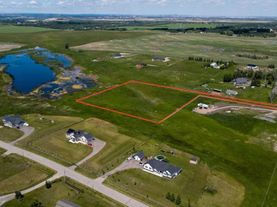 Lot 2-249047 80 Street E - 4