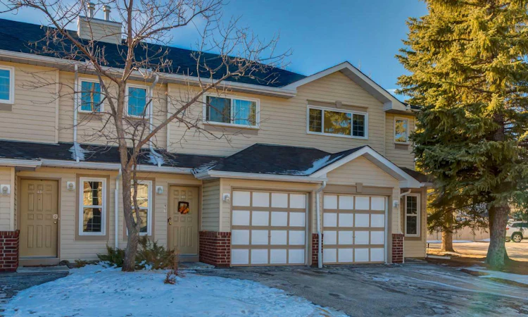 41 Harvest Glen Heights NE