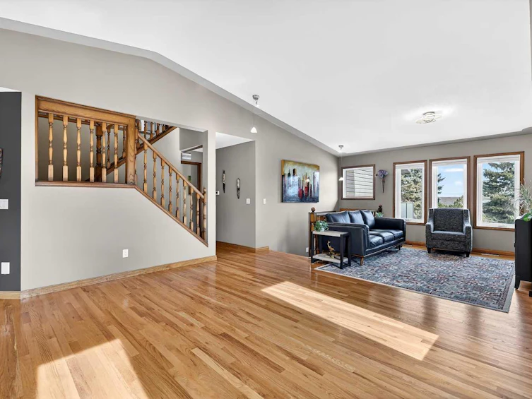 5027 Norris Road NW, Calgary, AB, T2K 5R6 - 3