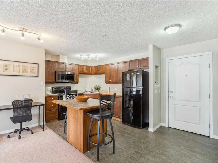 112-5340 199 Street, Edmonton, AB, T6M 0A5 - 10