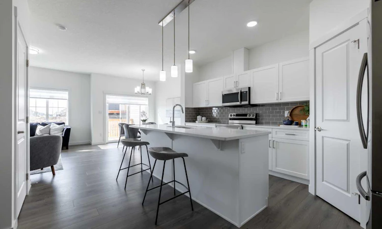 721 Clearview Green