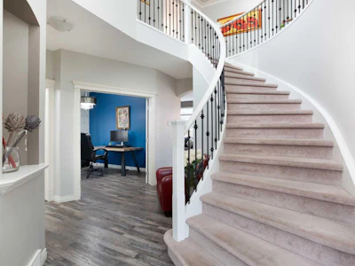 90 Discovery Ridge Road SW - 3