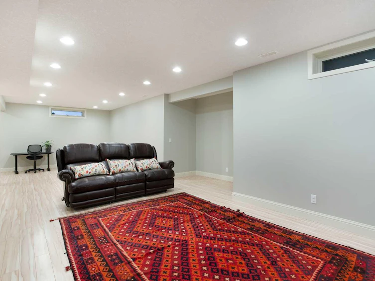 90 Discovery Ridge Road SW, Calgary, AB, T3H 4R4 - 40
