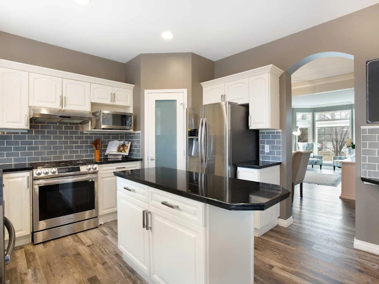 90 Discovery Ridge Road SW, Calgary, AB, T3H 4R4 - 10