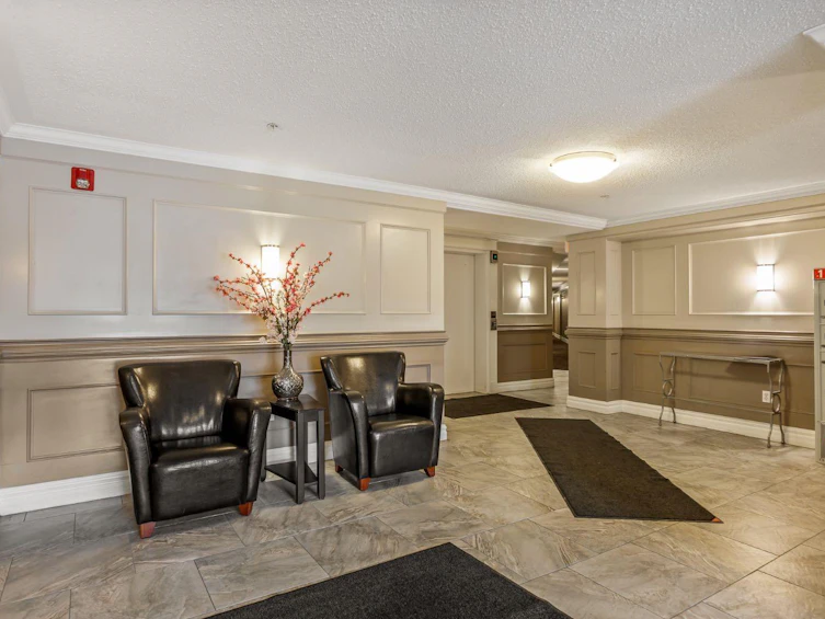 305-2422 Erlton Street SW, Calgary, AB, T2S 3B6 - 3