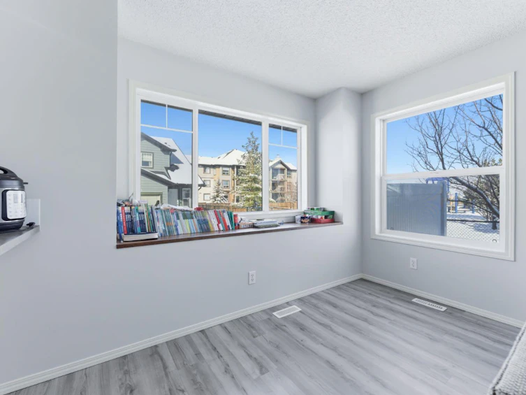 52 Panatella Villas NW, Calgary, AB, T3K 0G6 - 7
